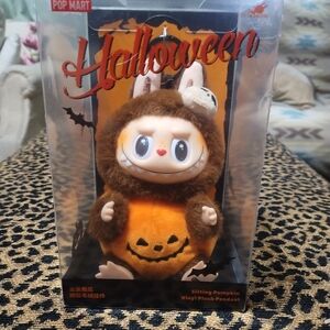 Pop Mart- Halloween -Plush And Vinyl Pumpkin Labubu